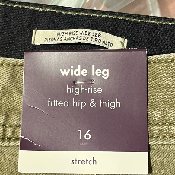 Sold - Picture 2 of 3